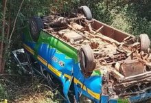 matatu-with-passengers-plying-nairobi-route-overturns